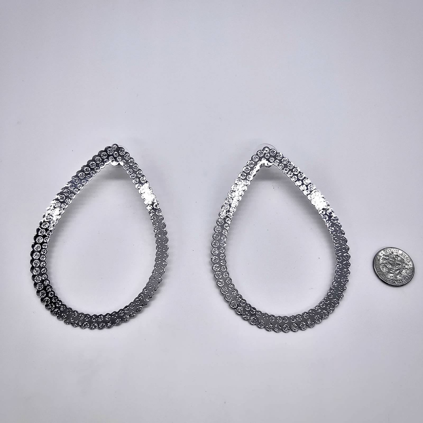 Silver Teardrop Earrings