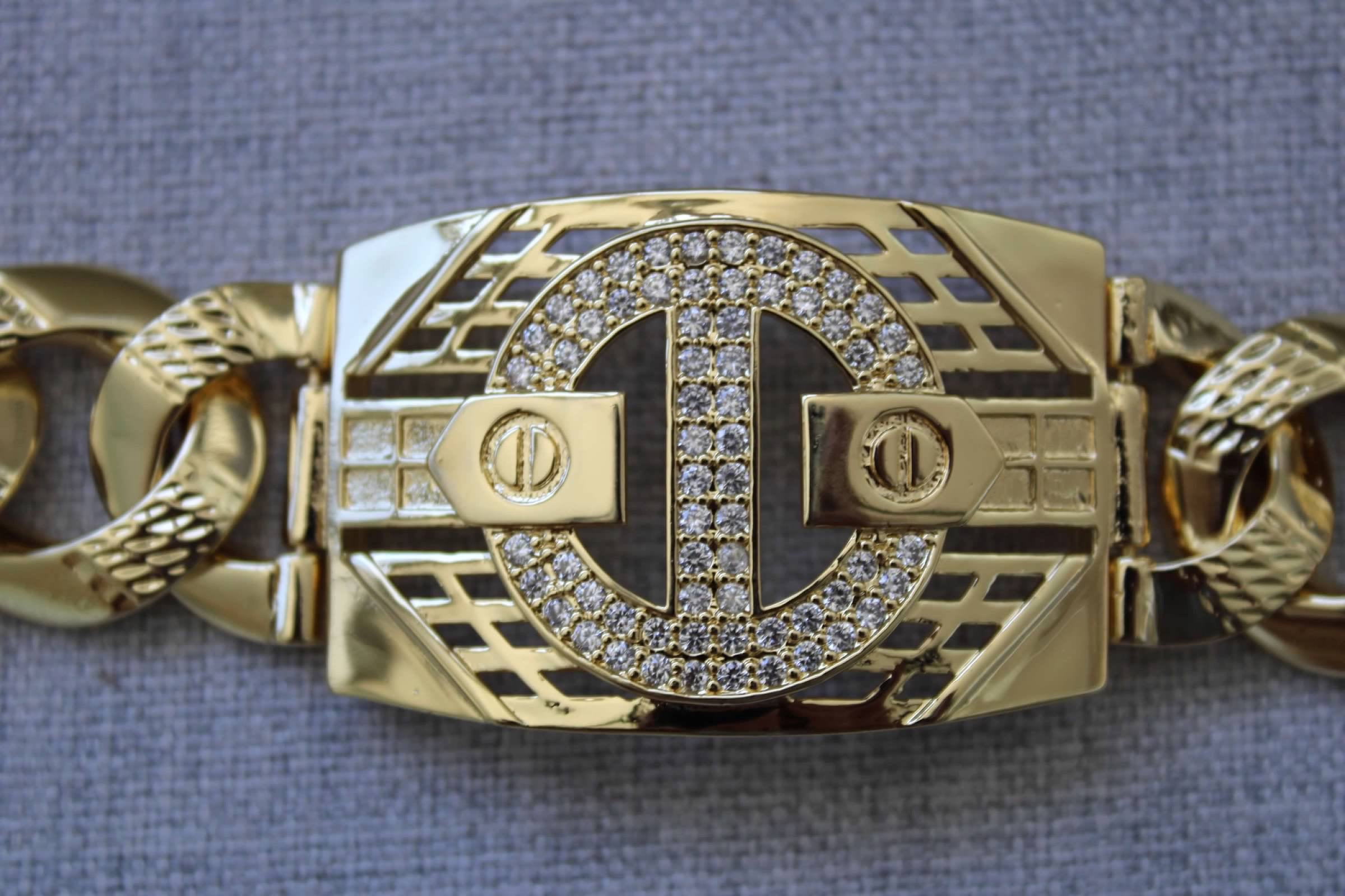 Medallion Gold Women Link Bracelet