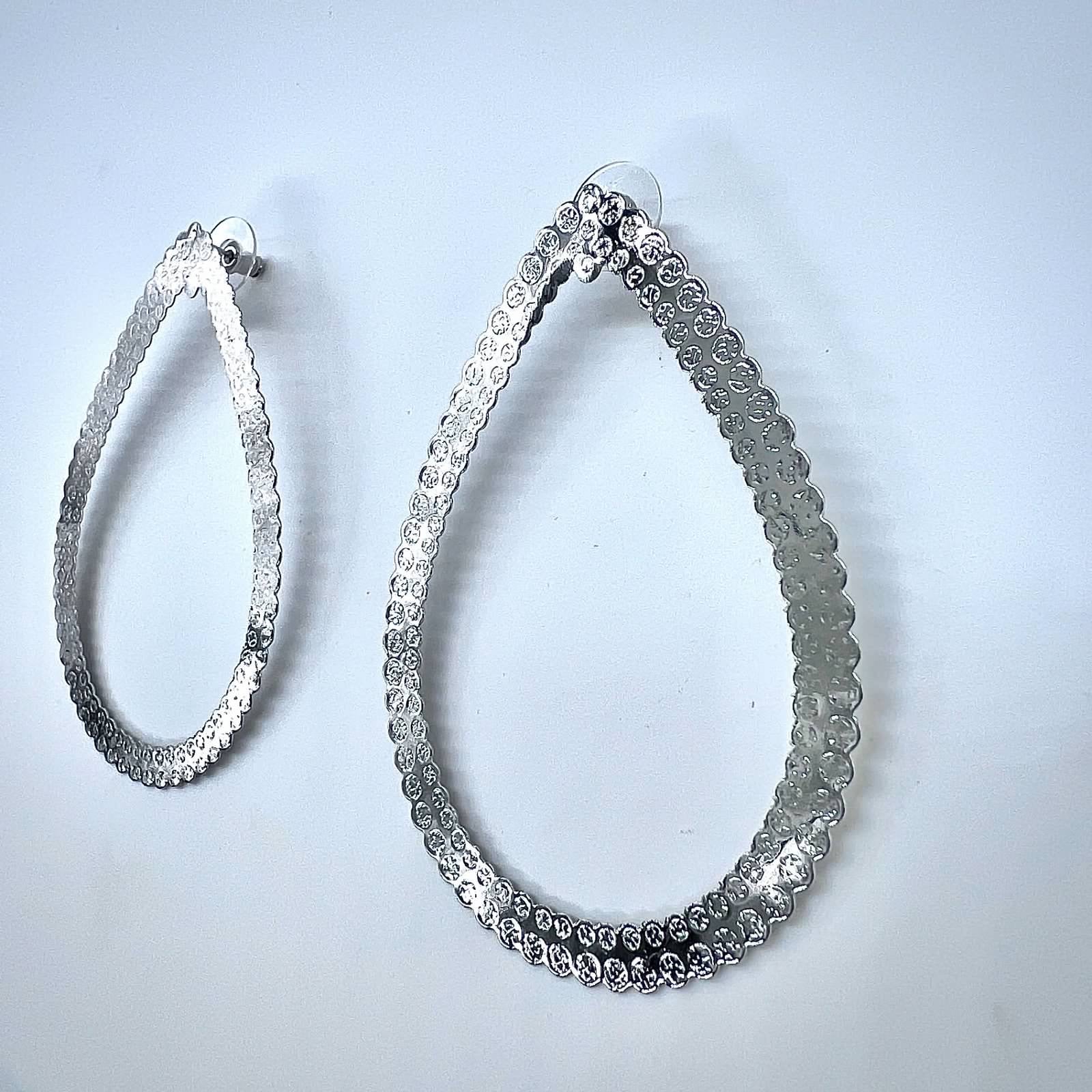 Silver Teardrop Earrings