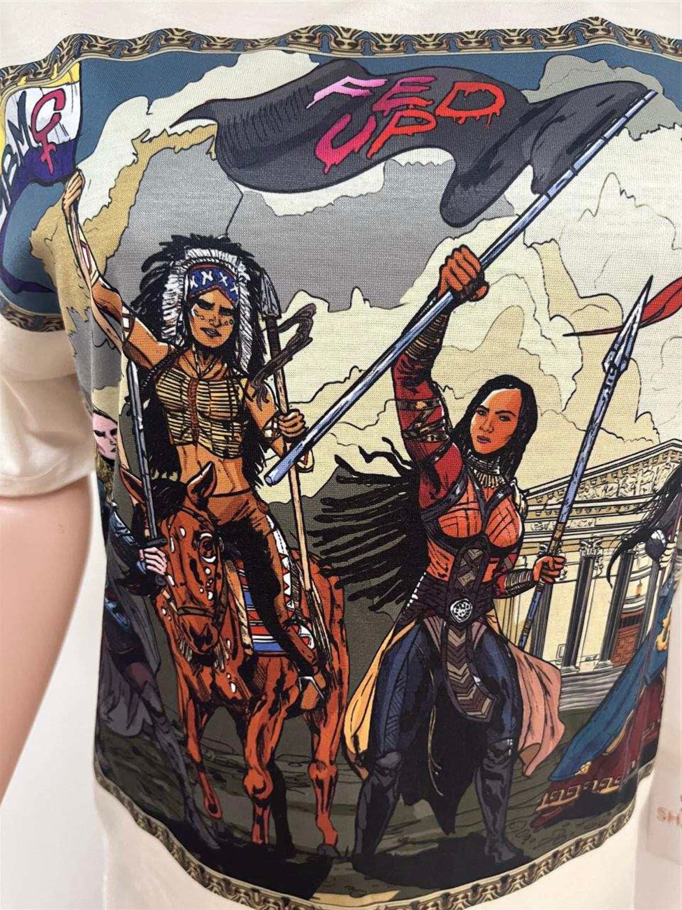 Women warrior Crew Neck T-shirt